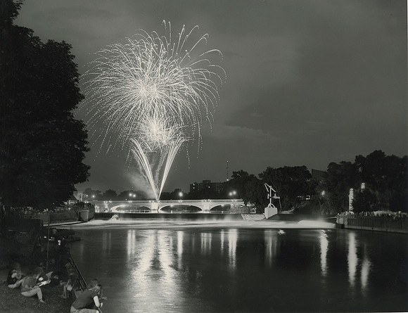 2019. Fourth of July fireworks, South Bend.