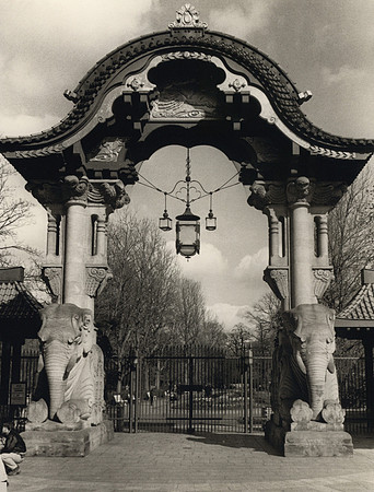 2000. Berlin. Elephant Gate, entrance to zoo.